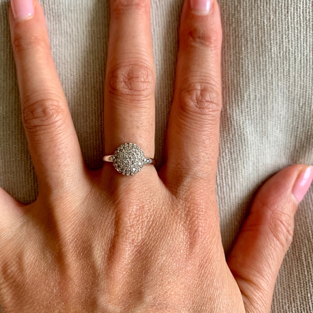 Custom ring